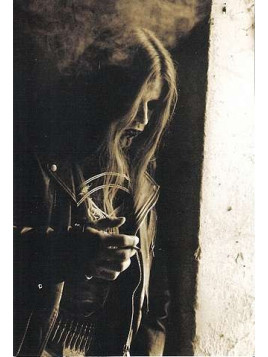 Photo moyen format Black metal