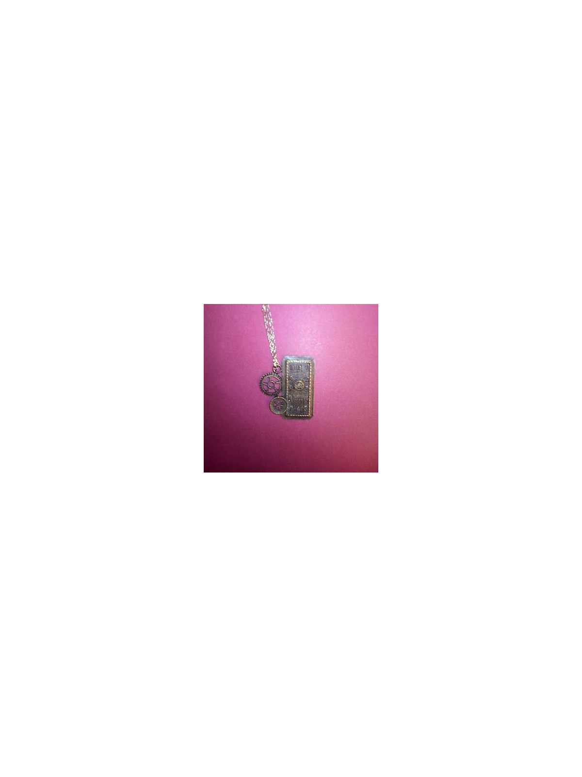 Collier cadran rectangulaire et rouages 