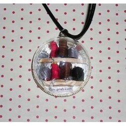 Collier dôme Ma petite bibliothèque