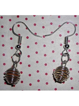 Paire de boucles d’oreilles perle de citrine en cage argentée