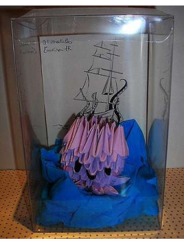 Figurine en origami 3D : Pieuvre violette