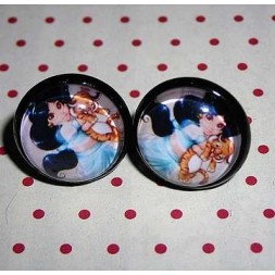 Paire de boucles d’oreilles cabochon Jasmine