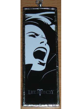 Pendentif Life's decay