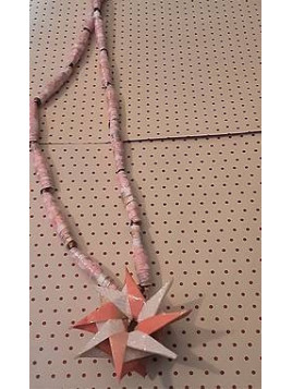 Collier en origami fleur rose