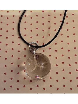 Collier pissenlit sous verre