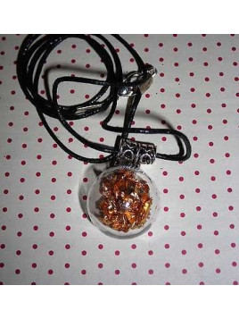Collier globe paillettes d’or