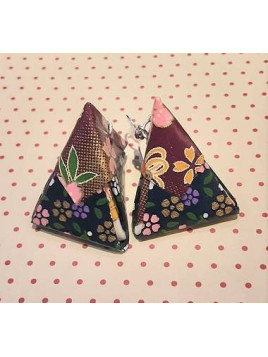 Paire de boucles d’oreilles berlingots origami et crochet en argent (violet/noir)