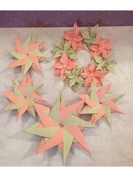 Lot décoration origami Couronne et étoiles de Noël rose et gris