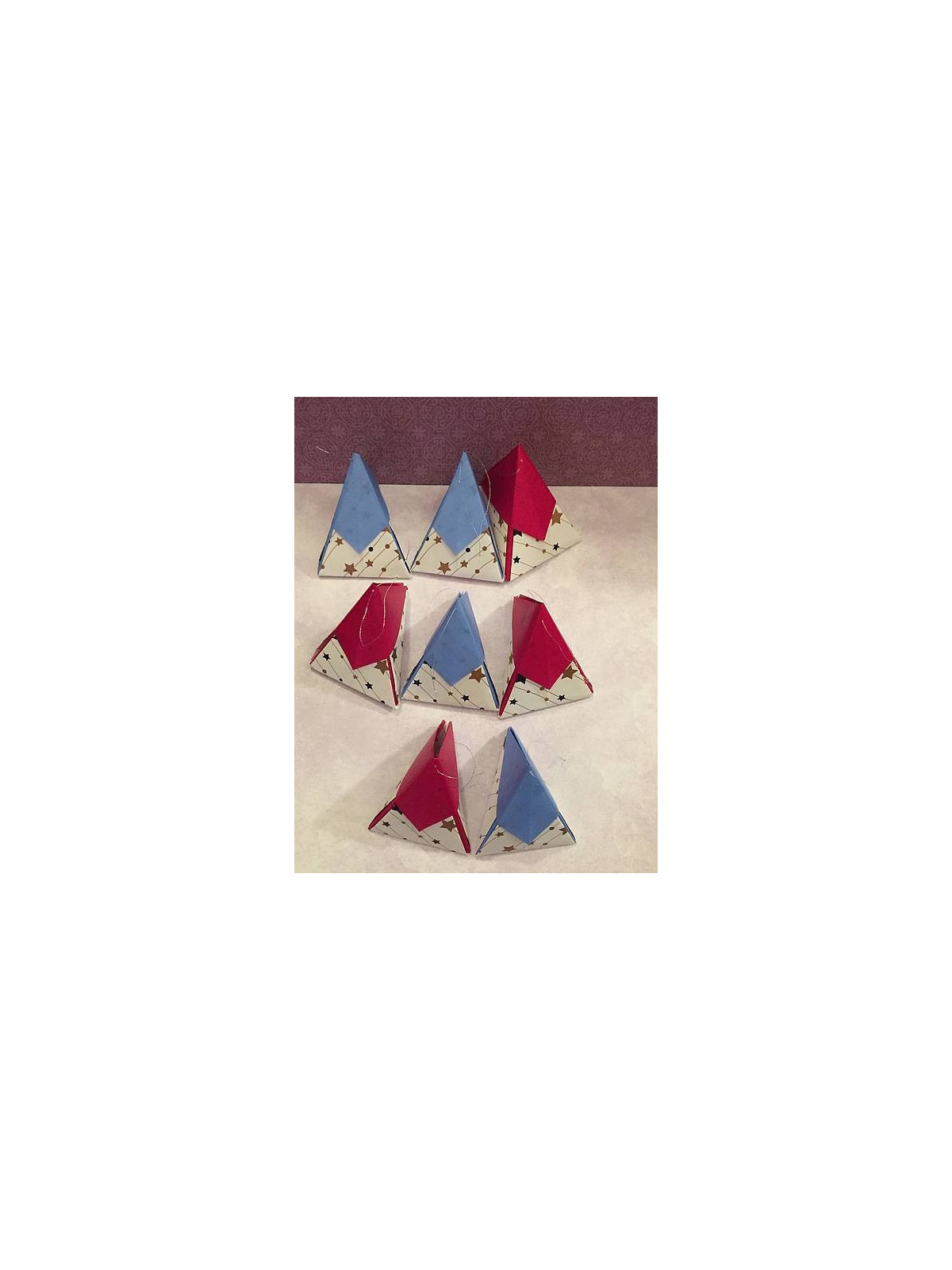 Lot décoration origami berlingots blanc et bleu ou rose