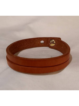 Bracelet fin découpé en cuir marron clair