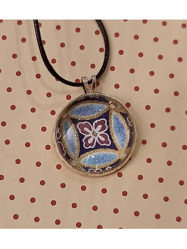 Collier cabochon origami bleu