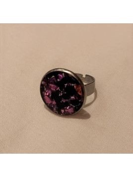 Bague en résine pailletée violette