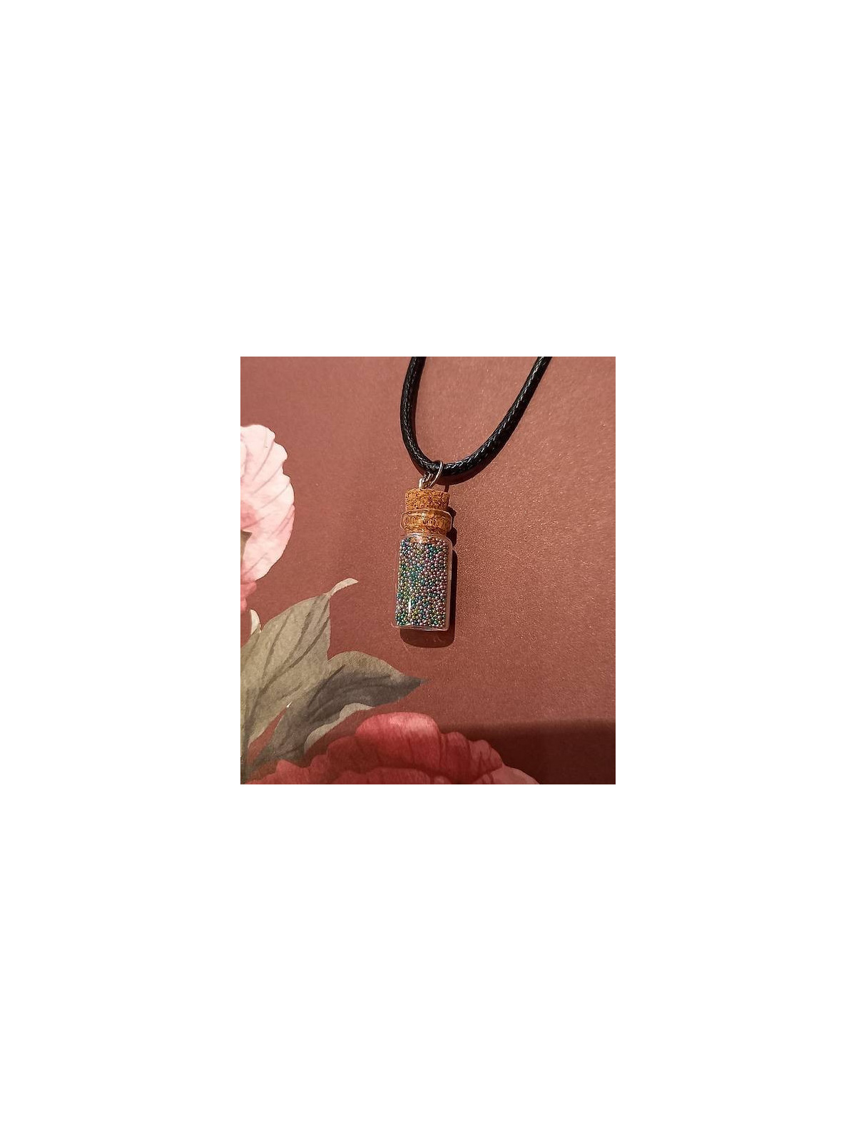 Collier fiole Micro-billes pastel