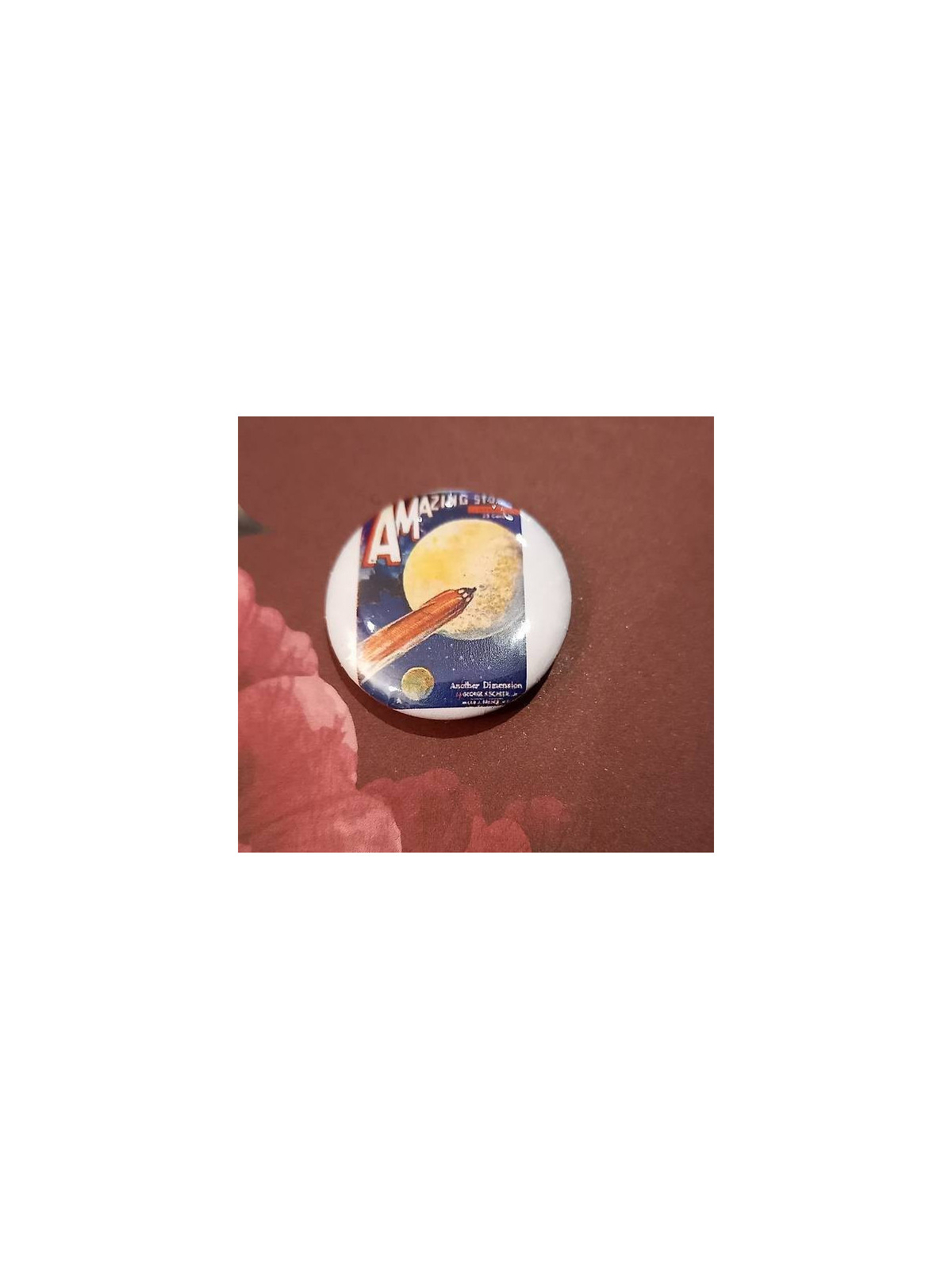 Badge artisanal Amazing stories : another dimension