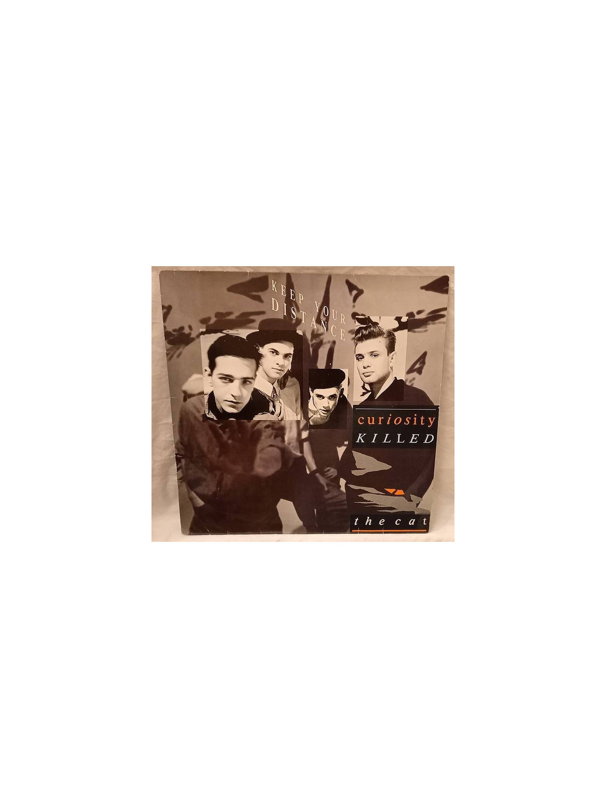 Curiosity killed the cat : Keep your distance (12’’ vinyl)