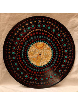 Vinyle 30cm décoré pointillés rouges, verts et dorés et centre à fleurs jaunes