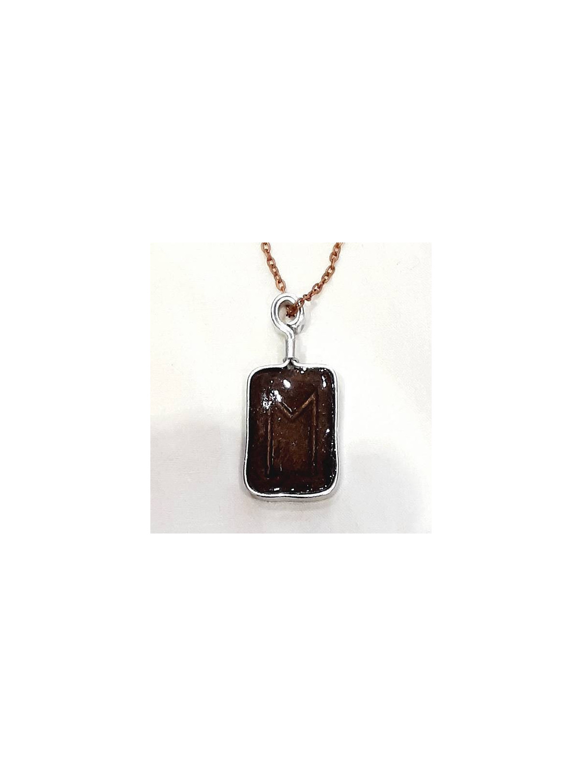 Collier en résine rune Ehwaz