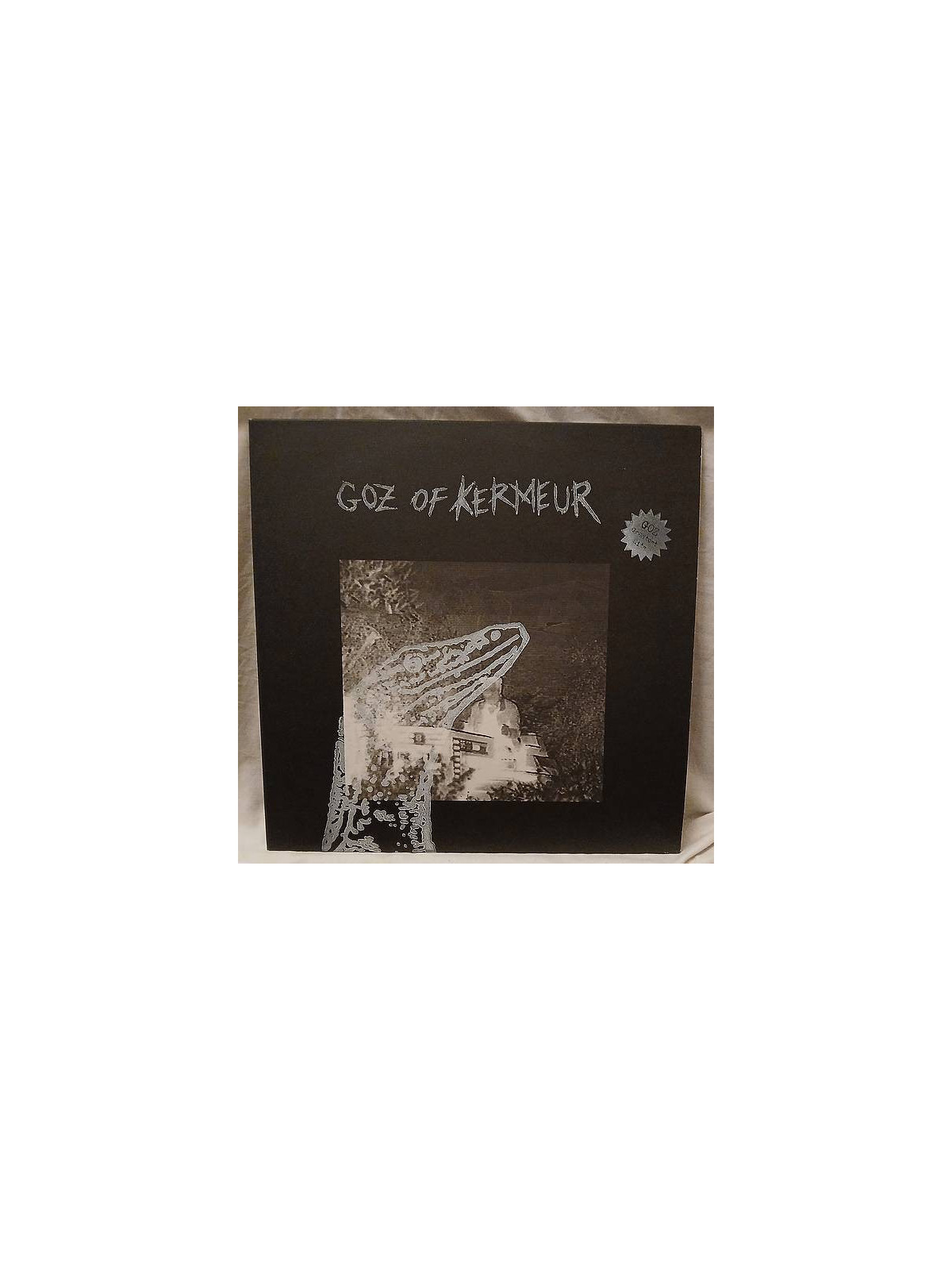 Le disque de Goz of Kermeur : Goz greatest hits est en stock en vinyle à ciel rouge, disquaire à Dijon