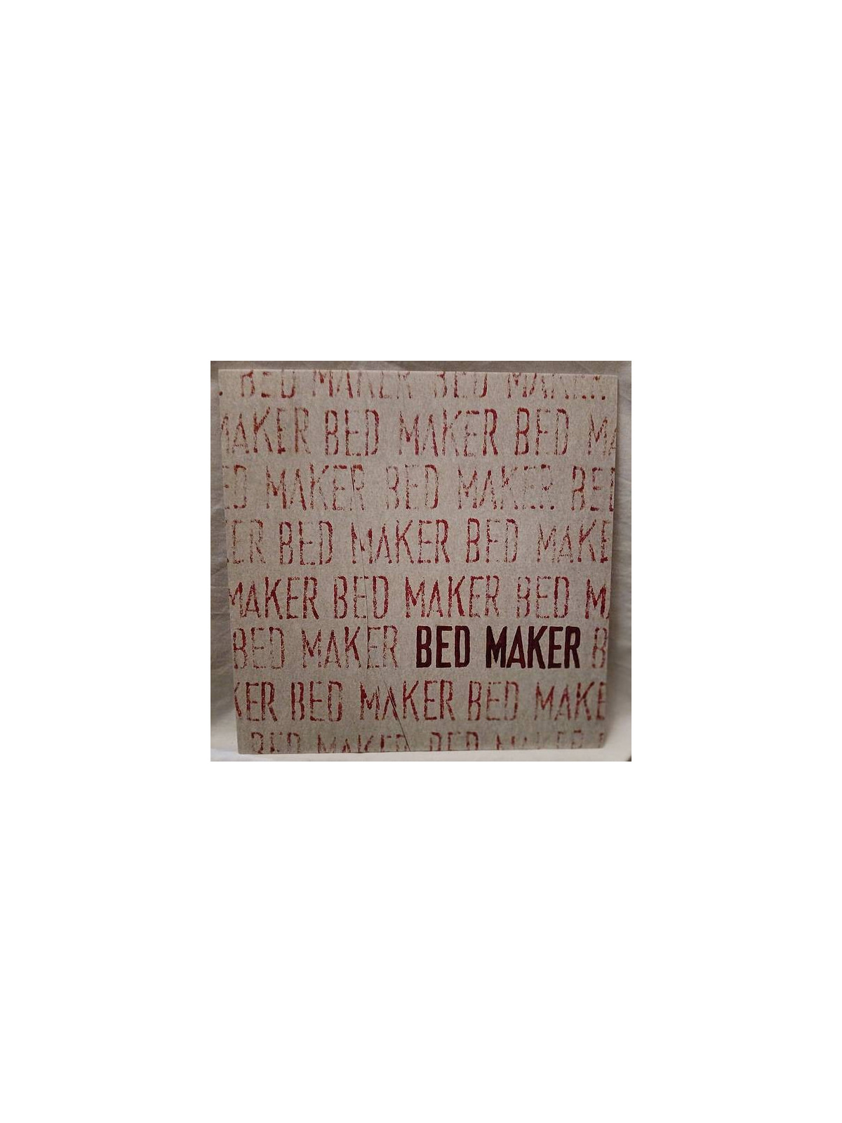 Le disque de Bed maker : Bed maker est en stock en vinyle à Ciel rouge, disquaire à Dijon