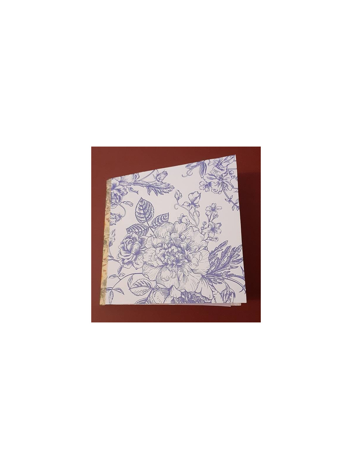 Ce petit carnet artisanale fleurs est disponible à Ciel rouge Dijon