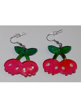 Paire de boucle d’oreilles en résine cerises crânes rose