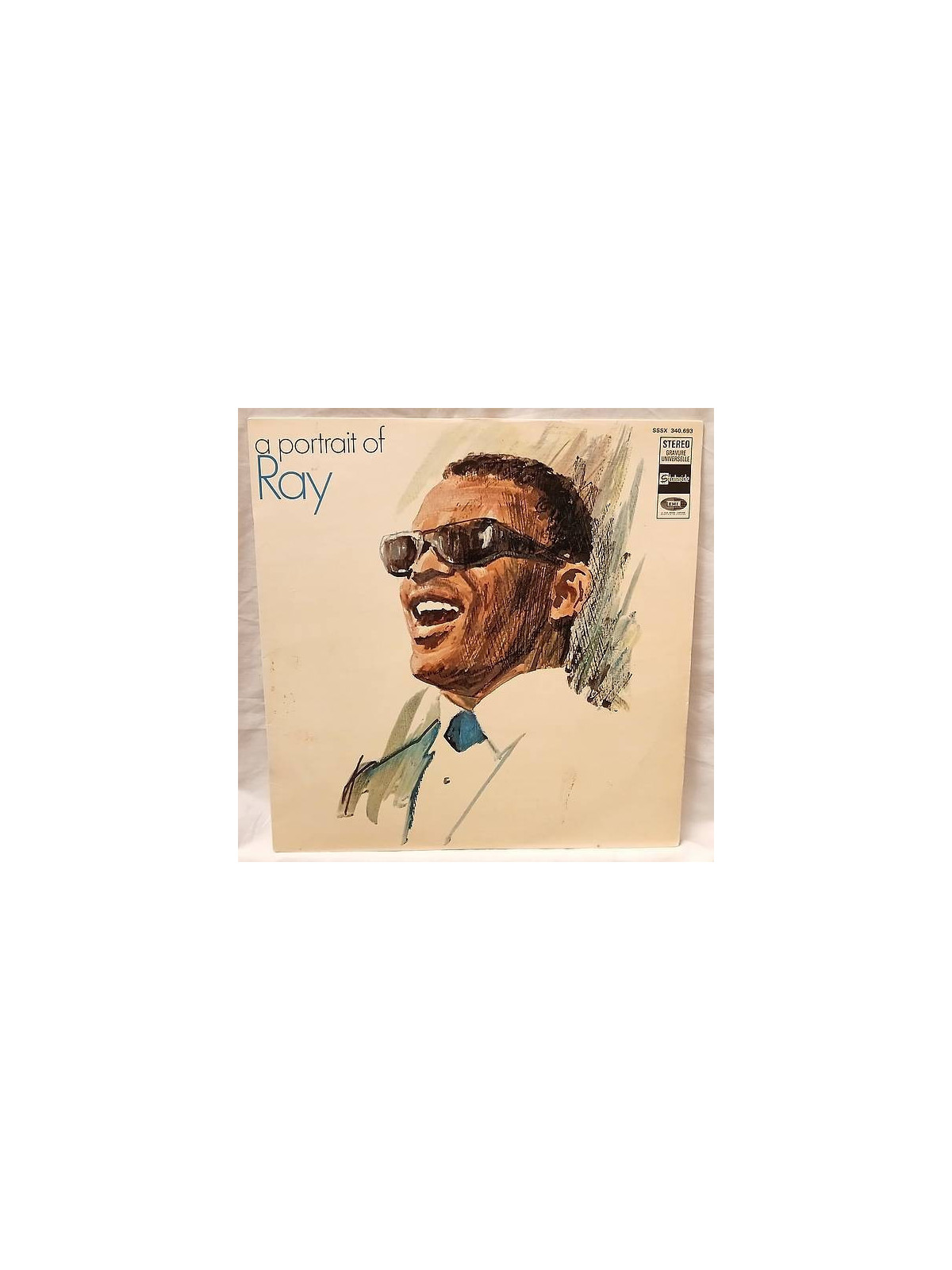 Le disque de Ray Charles : A portrait of Ray est disponible en vinyle à Ciel rouge, disquaire à Dijon
