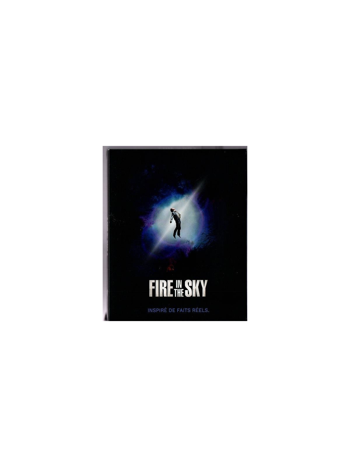 Le film de Robert Lieberman : Fire in the sky est en stock en blu-ray au magasin ciel rouge à Dijon