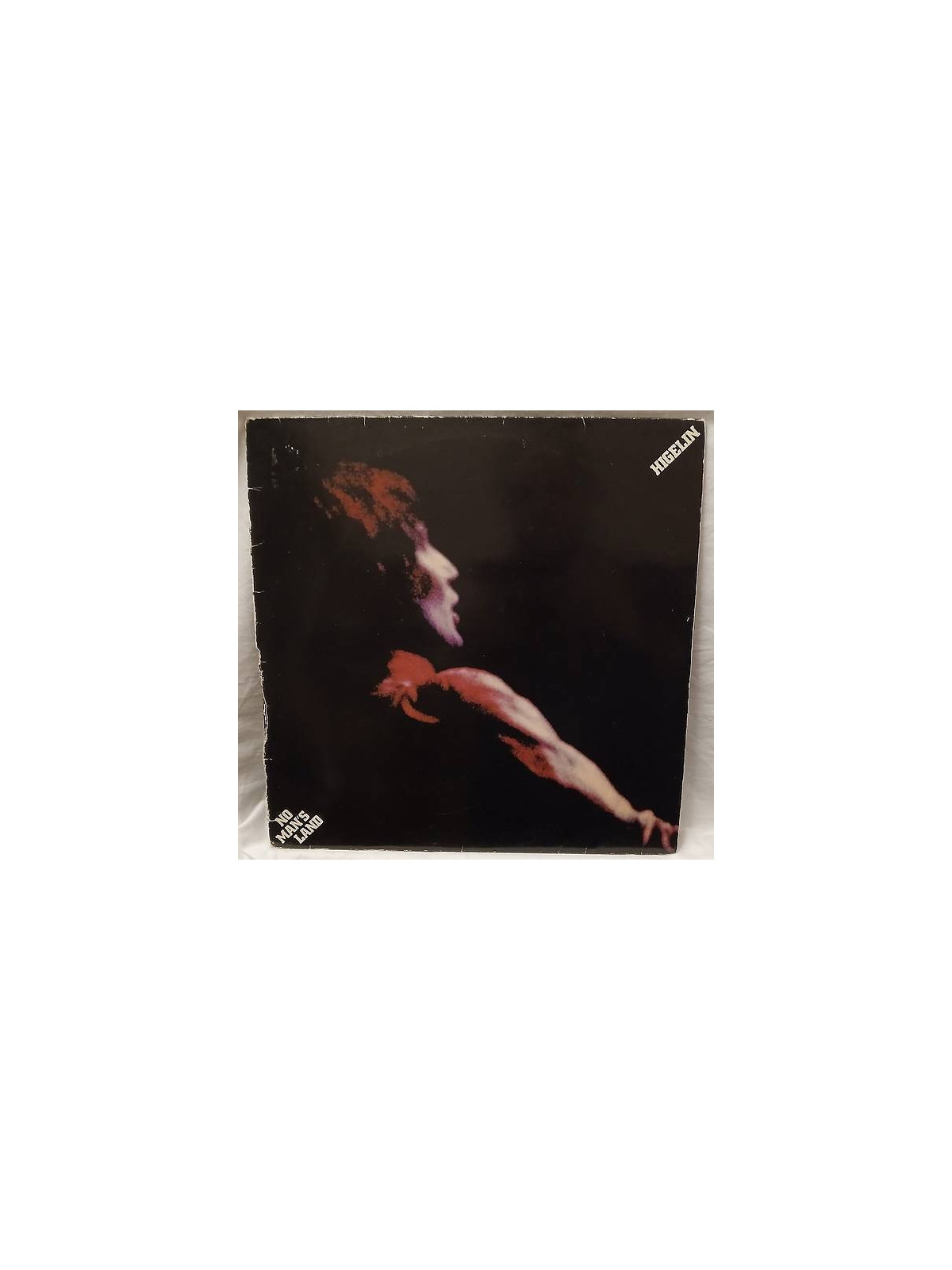 Le disque deJacques Higelin : No man’s land est en stock en vinyle à ciel rouge, disquaire à Dijon