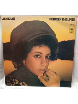Le disque deJanis Ian : Between the lines est en stock en vinyle à ciel rouge, disquaire à Dijon