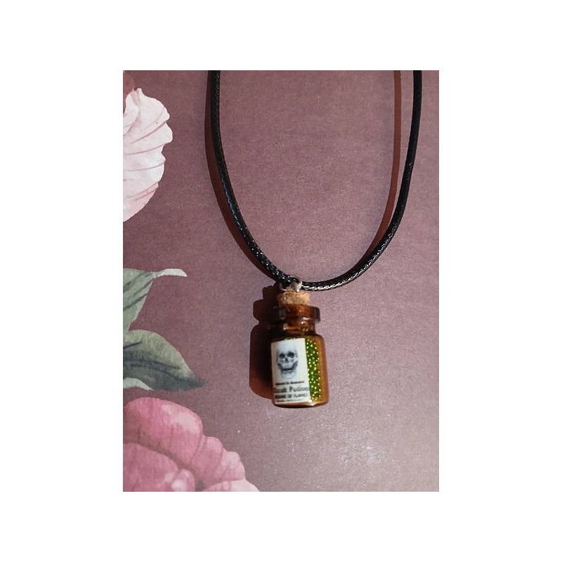Le collier fiole artisanale Occult potion est disponible à Ciel rouge Dijon
