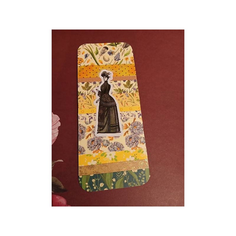 Le marque-page artisanale collage Femme XIXe est disponible à Ciel rouge Dijon