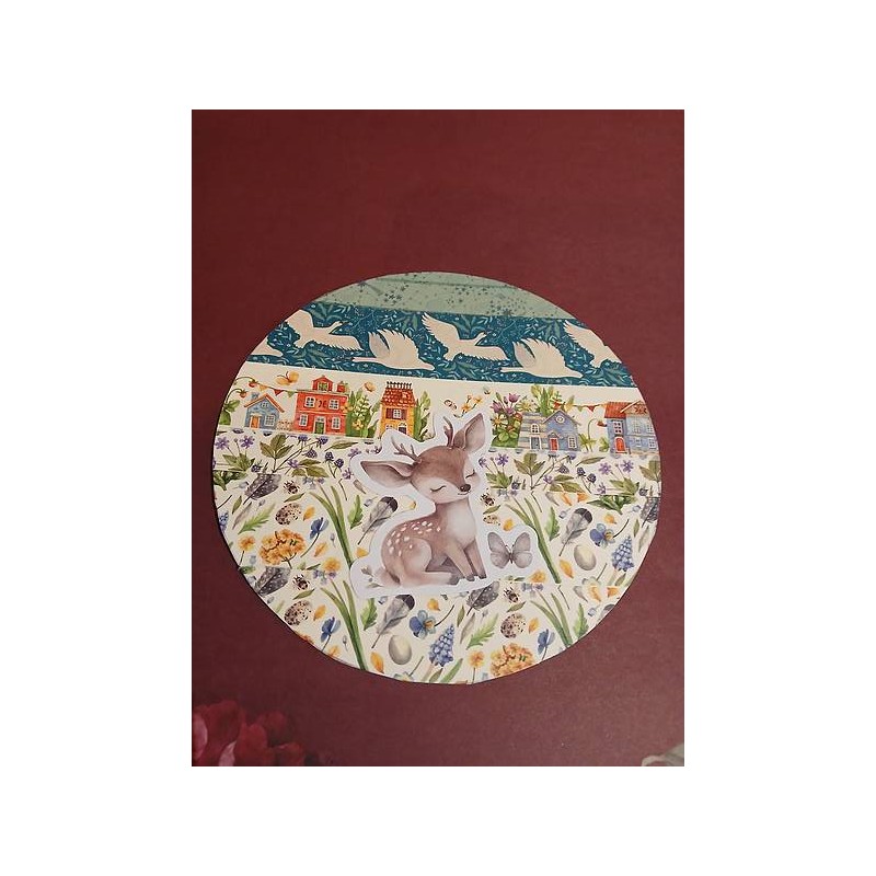 La carte postale artisanale collage FAON est disponible à Ciel rouge Dijon