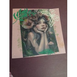 La carte postale artisanale Féee aux fleurs est disponible à Ciel rouge Dijon
