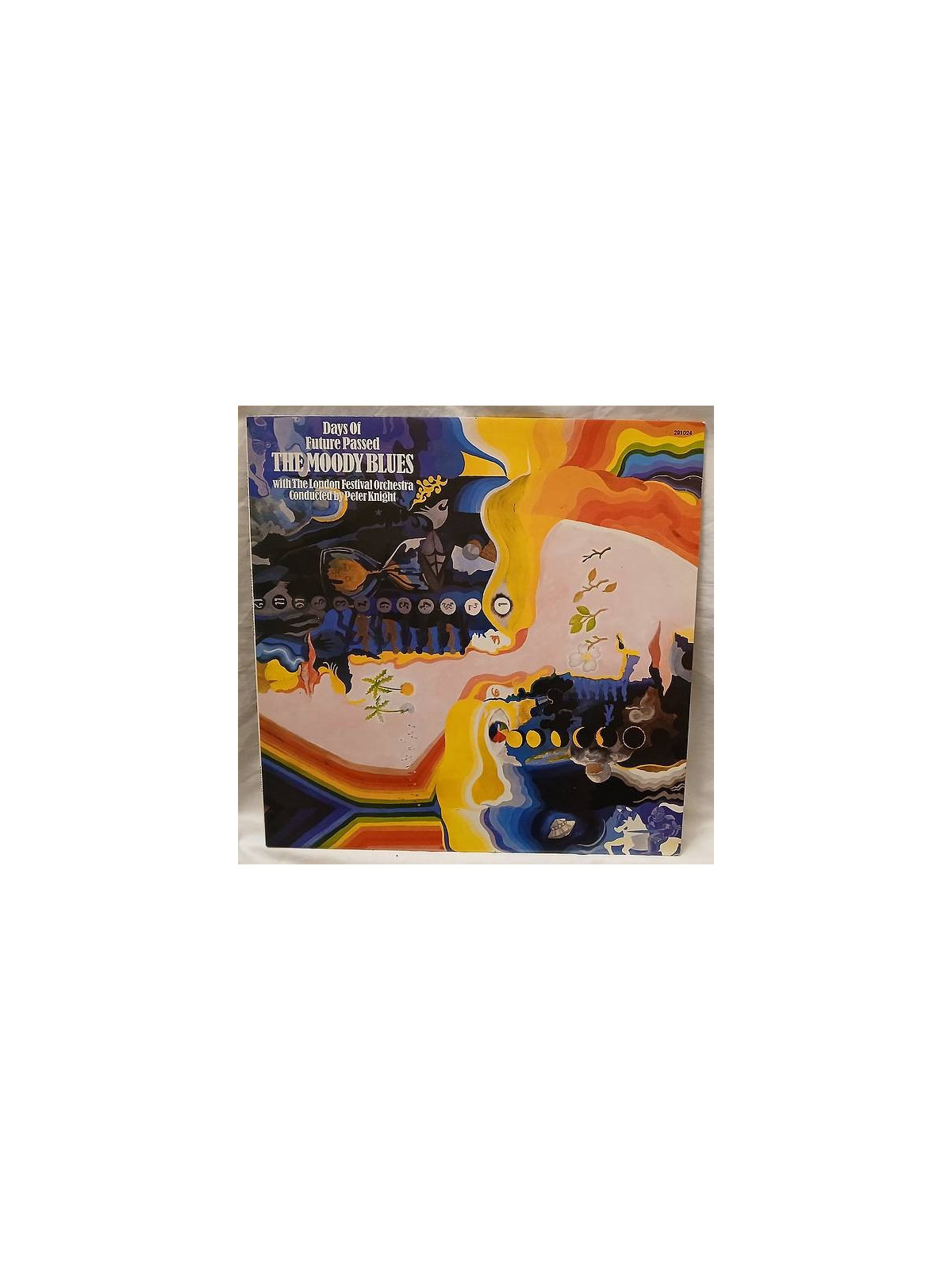 Le vinyle de The moody blues : Days of future passed est disponible à Ciel rouge, disquaire indépendant à Dijon