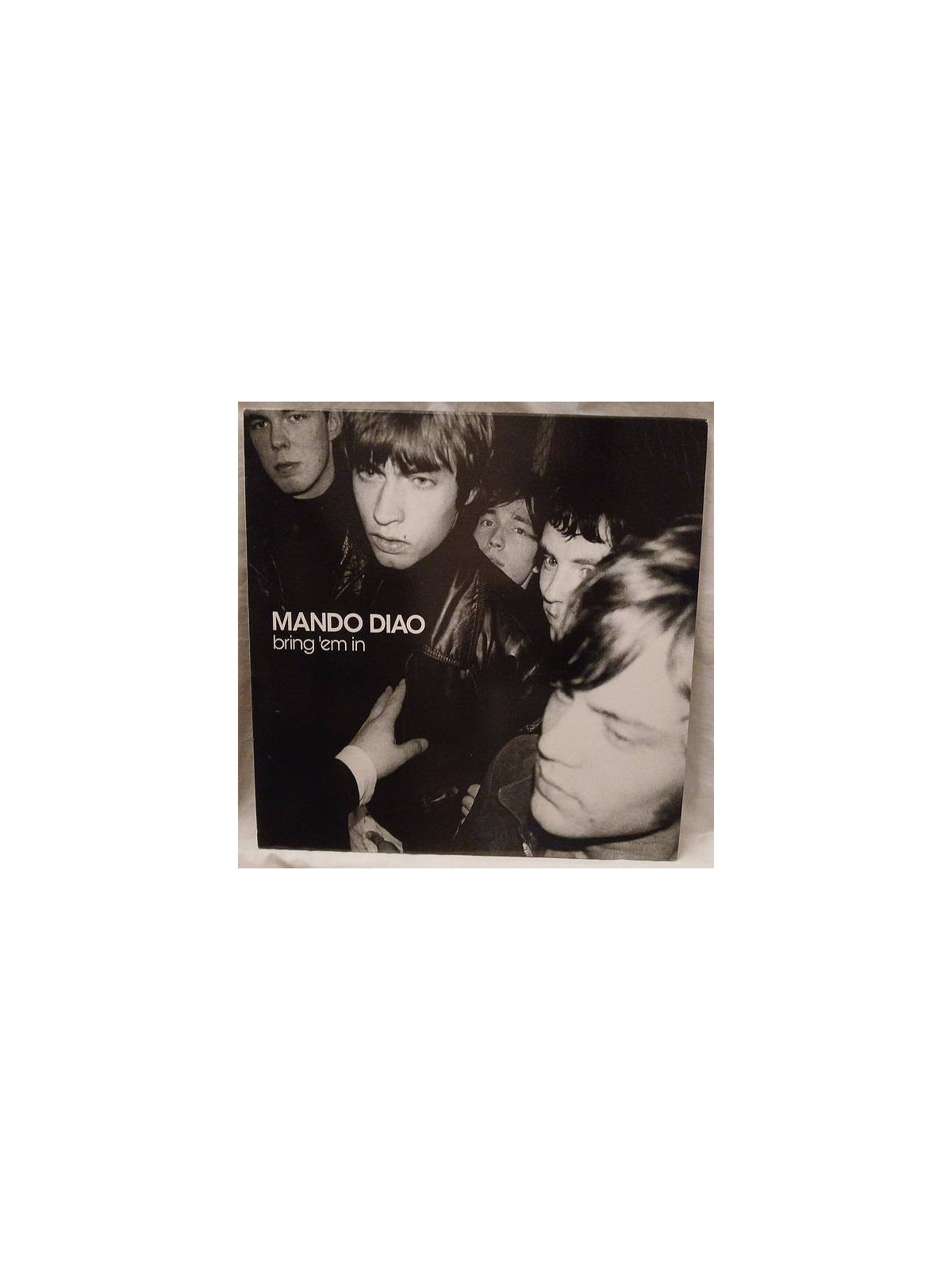 Le disque de Mando diao : Bring ‘em in est disponible en vinyle à Ciel rouge, disquaire indépendant en Bourgogne