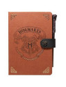 Le carnet avec son stylo Hogwarts de l'univers Harry Potter est disponible à Ciel rouge Dijon