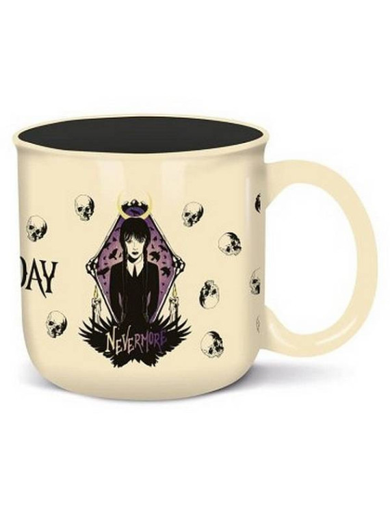 Le mug Wednesday de la série Netflix est disponible à Ciel rouge Dijon
